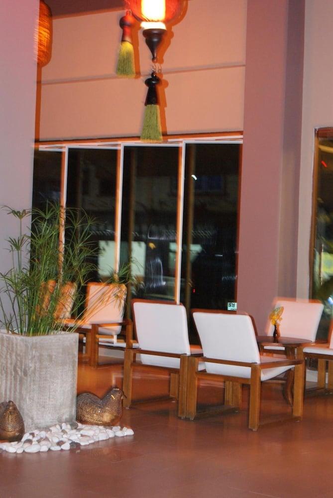 Rome Place Hotel Phuket Exteriér fotografie